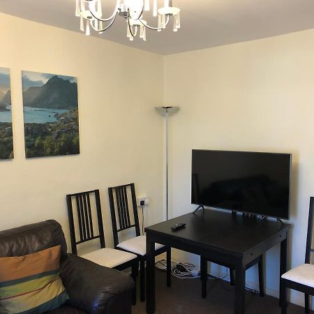 Lovely One-Bed Apartment To Rent In Londres Extérieur photo